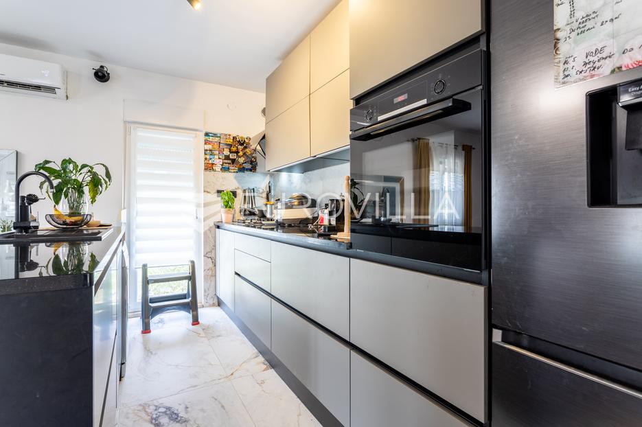 Maison À vendre -  Marina