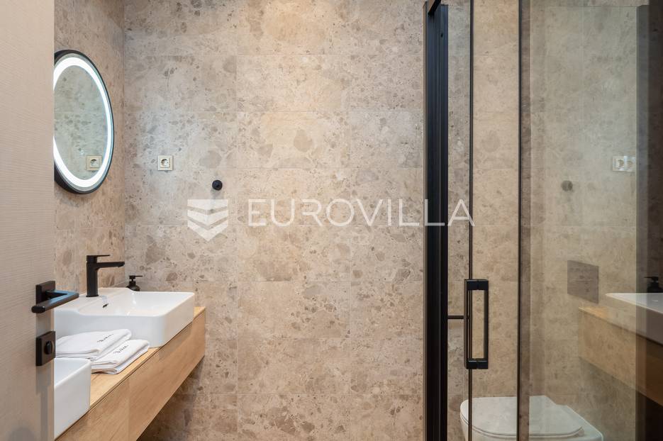 House For sale -  Marina