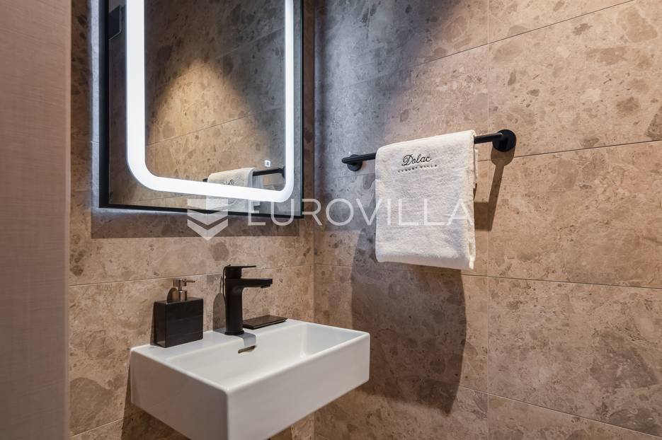 House For sale -  Marina