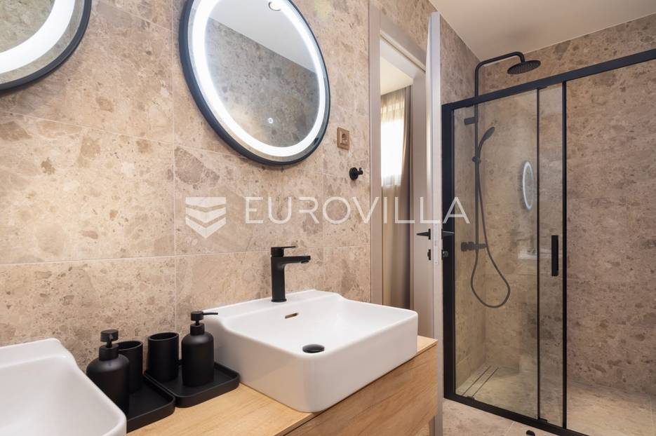 House For sale -  Marina