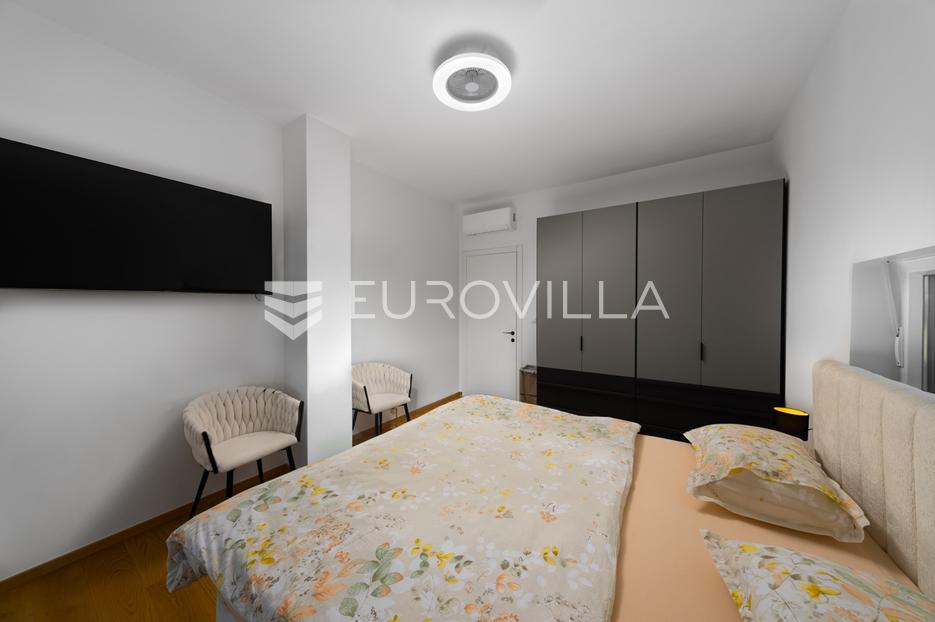 Casa In vendita -  Medulin