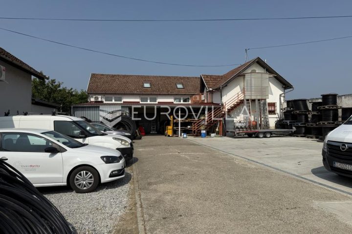 Locaux commerciaux À vendre Bilje