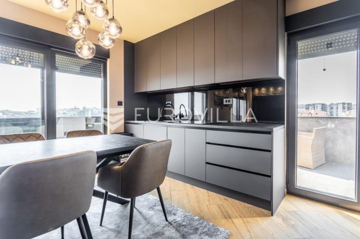 Flat For sale - Splitsko-dalmatinska Split - foto 4/15