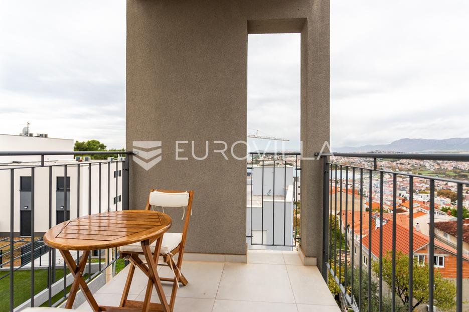 Flat For rent - Splitsko-dalmatinska Podstrana