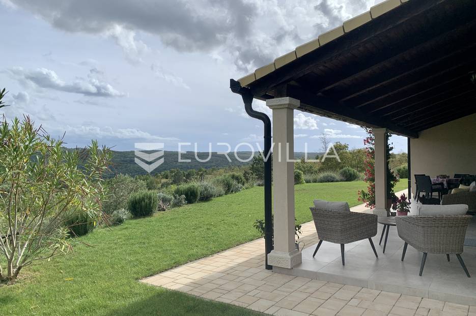 Casa In vendita Bijele Zemlje