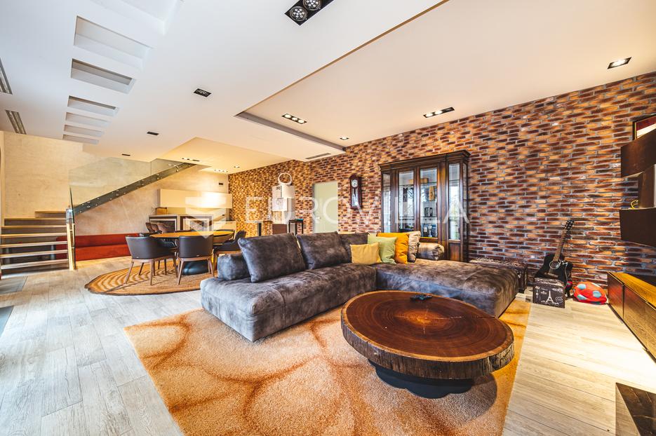 Haus Zu verkaufen - Grad Zagreb Gornji Grad - Medveščak