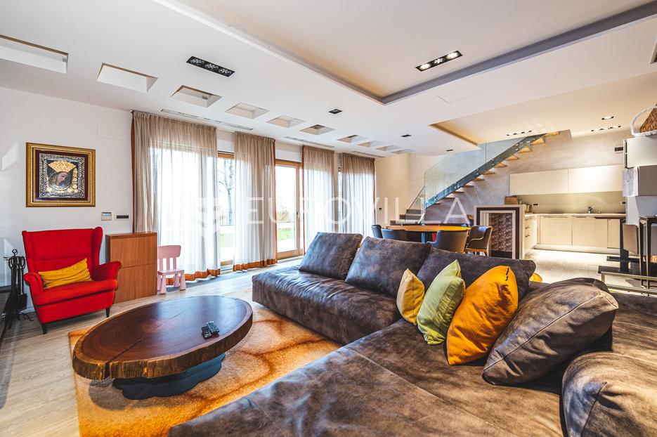 Haus Zu verkaufen - Grad Zagreb Gornji Grad - Medveščak