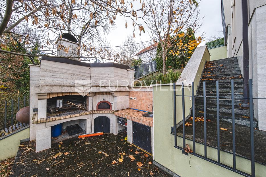 Haus Zu verkaufen - Grad Zagreb Gornji Grad - Medveščak
