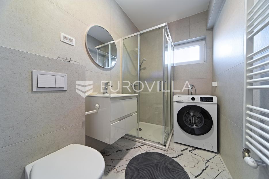 Appartement À vendre - Osječko-baranjska Osijek