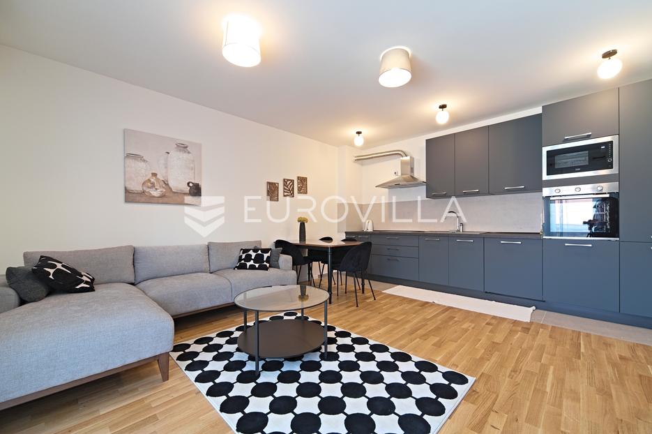 Appartement À vendre - Osječko-baranjska Osijek