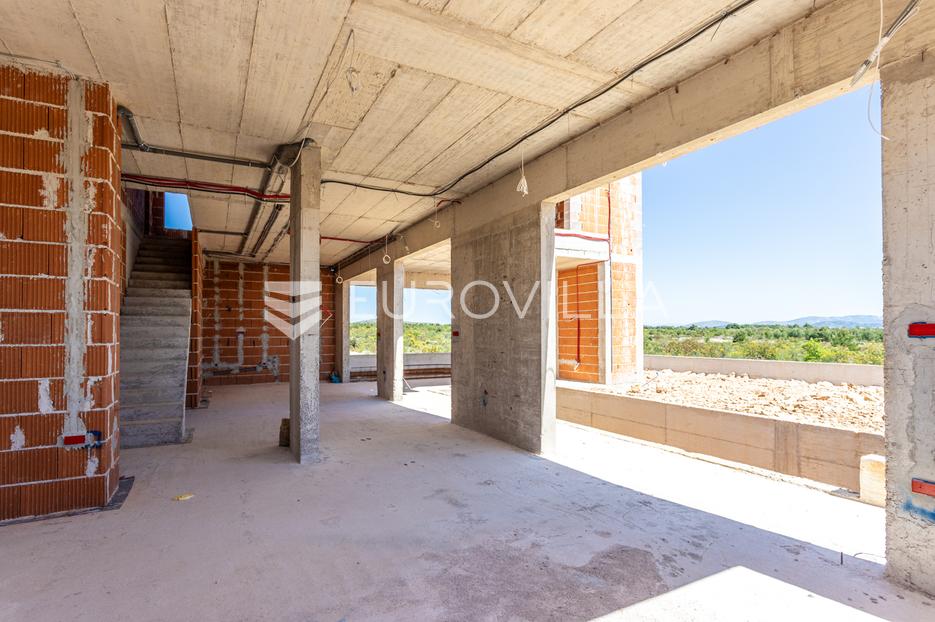 Maison À vendre -  Vodice