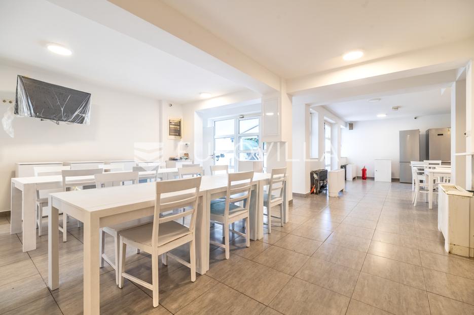Casa In vendita -  Trešnjevka - Sjever