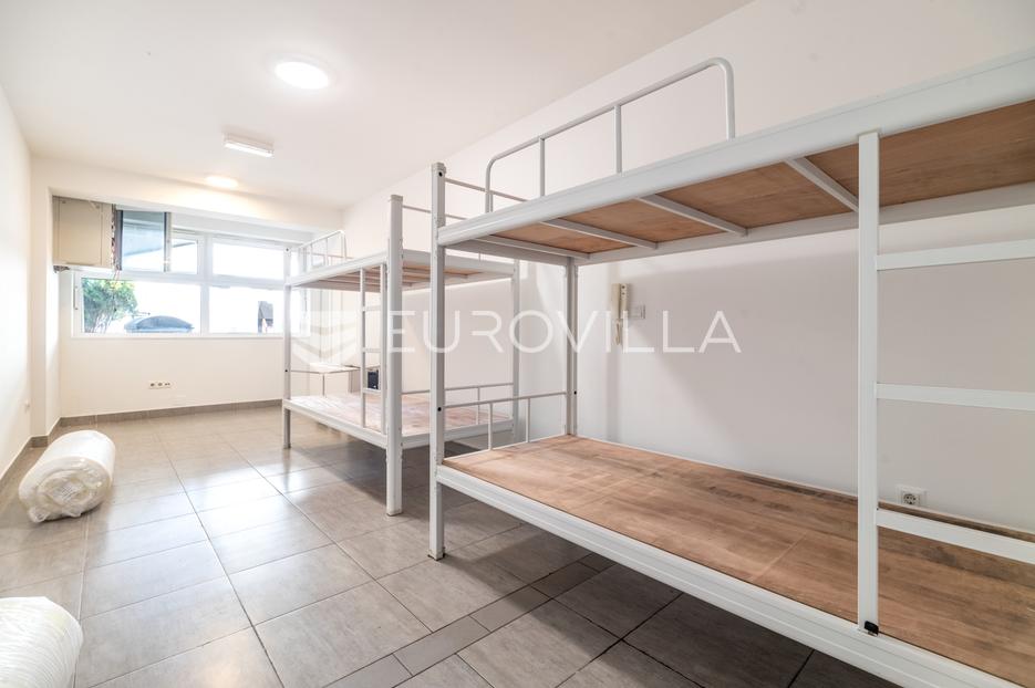 Casa In vendita -  Trešnjevka - Sjever