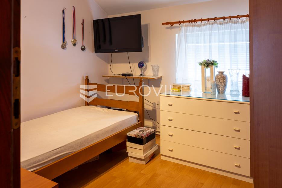 Maison À vendre -  Slavonski Brod