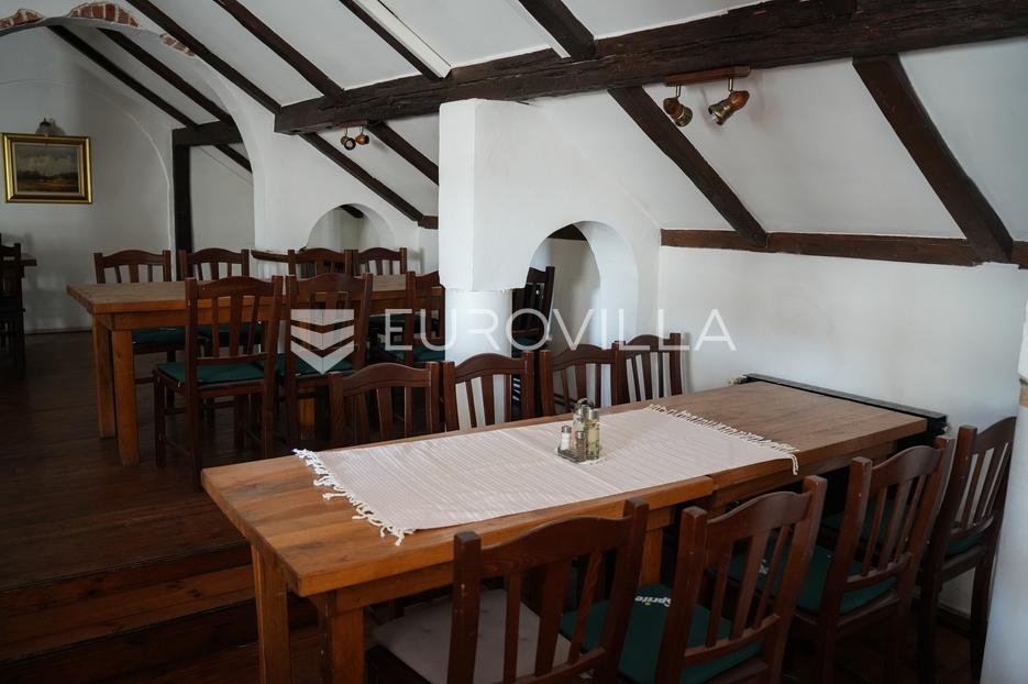 Haus Zu verkaufen - Vukovarsko-srijemska Vinkovci