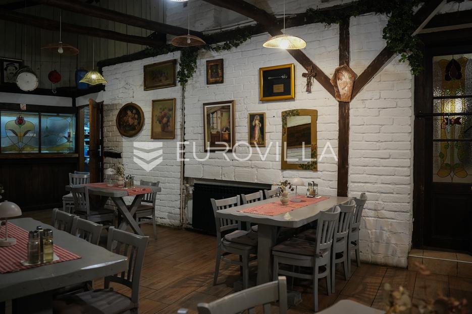 Haus Zu verkaufen - Vukovarsko-srijemska Vinkovci