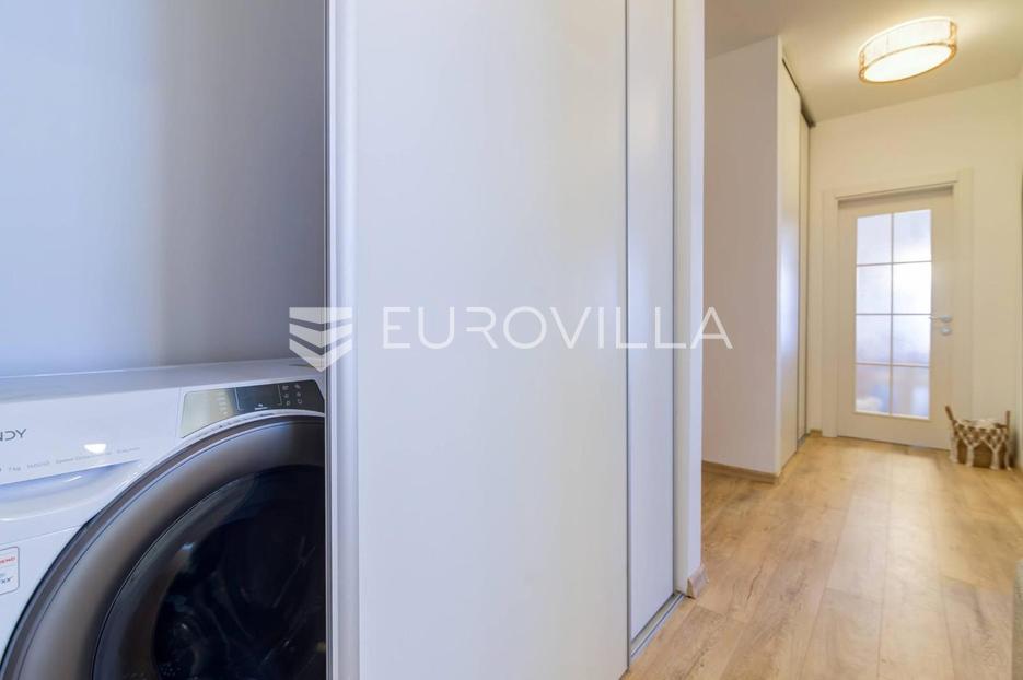 Appartement À vendre - Ličko-senjska Senj