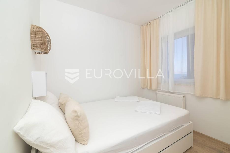 Flat For sale - Ličko-senjska Senj
