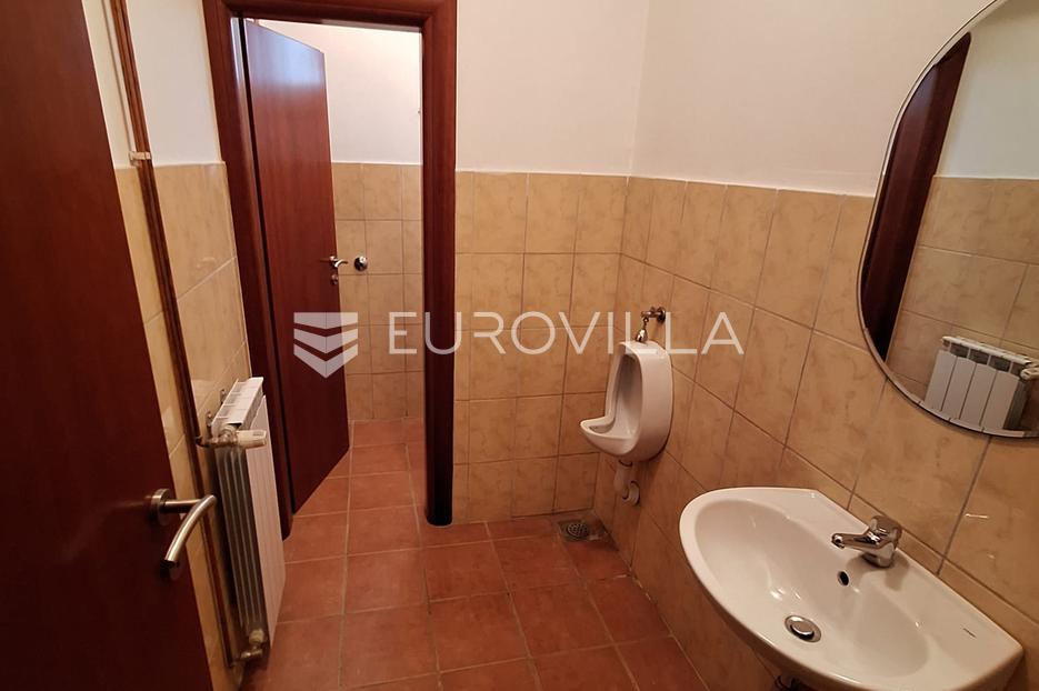 Kuća Na prodaju -  Karlovac