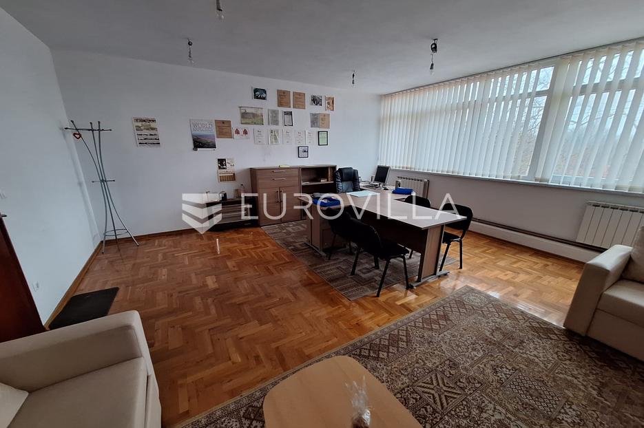 Kuća Na prodaju -  Karlovac