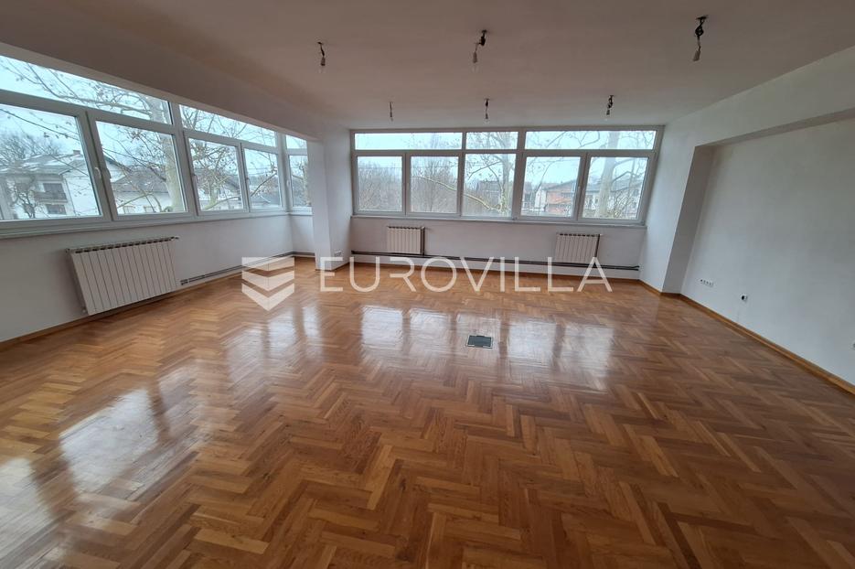 Kuća Na prodaju -  Karlovac