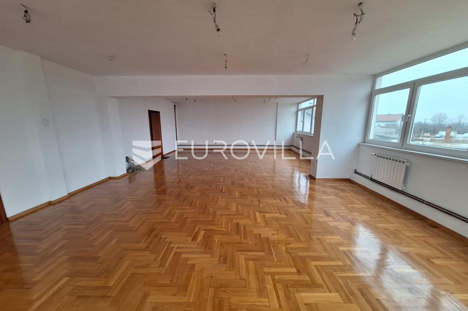 Kuća Na prodaju -  Karlovac
