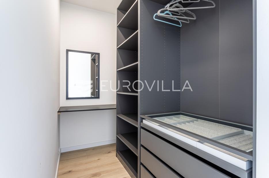 Maison À vendre - Splitsko-dalmatinska Kaštela