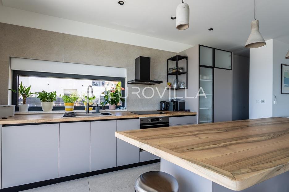 Maison À vendre - Splitsko-dalmatinska Kaštela - foto 4/20