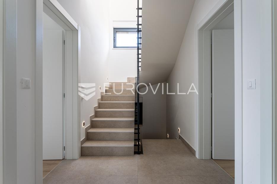 Maison À vendre - Splitsko-dalmatinska Kaštela