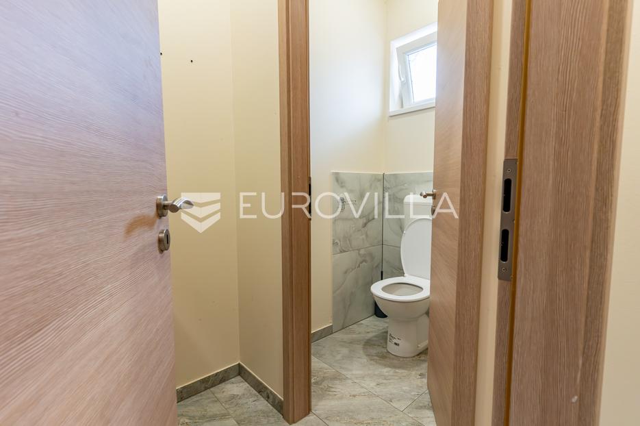 Kuća Na prodaju -  Požega