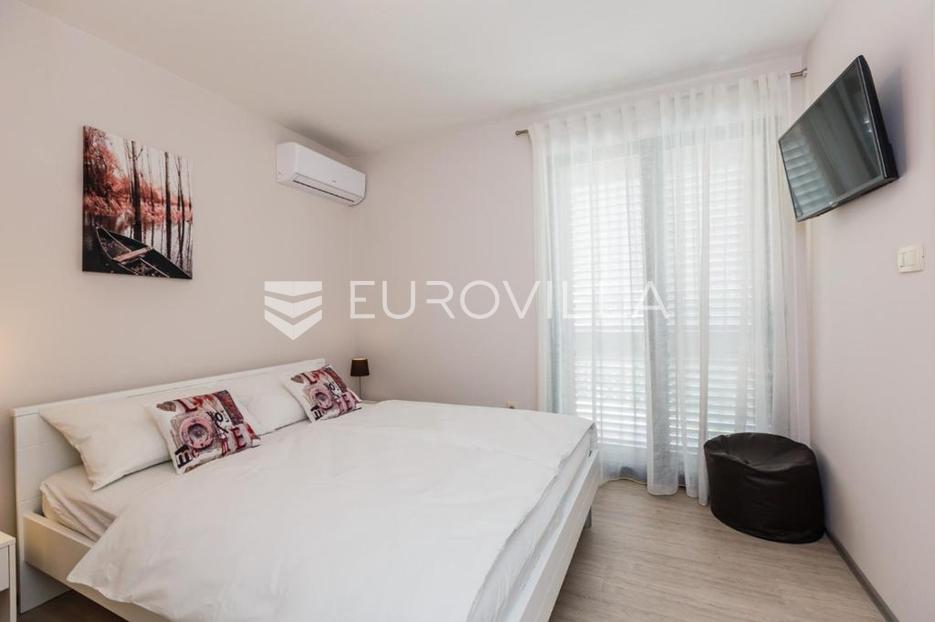 Maison À vendre -  Kaštela