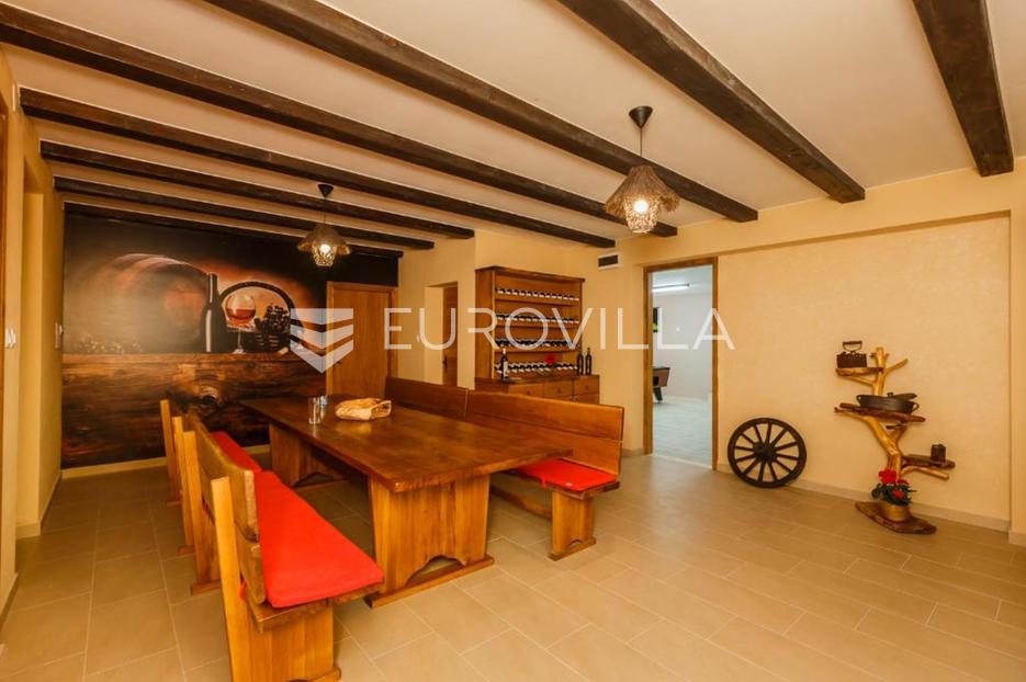 Maison À vendre -  Kaštela