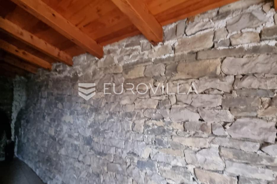 Casa In vendita -  Cerovlje