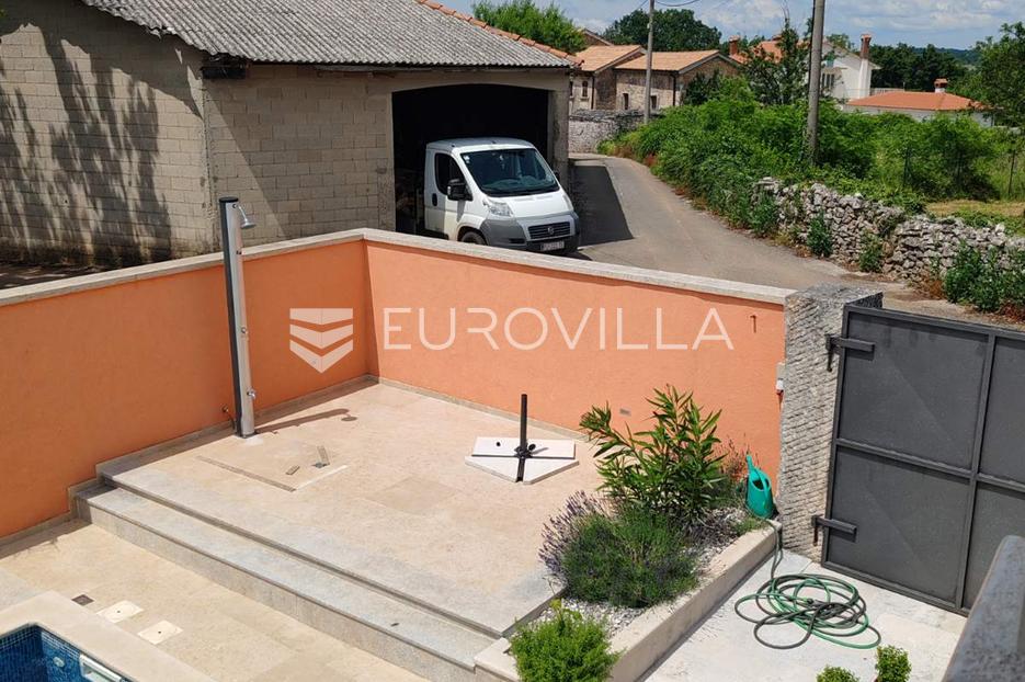 Kuća Na prodaju - Istarska Tinjan
