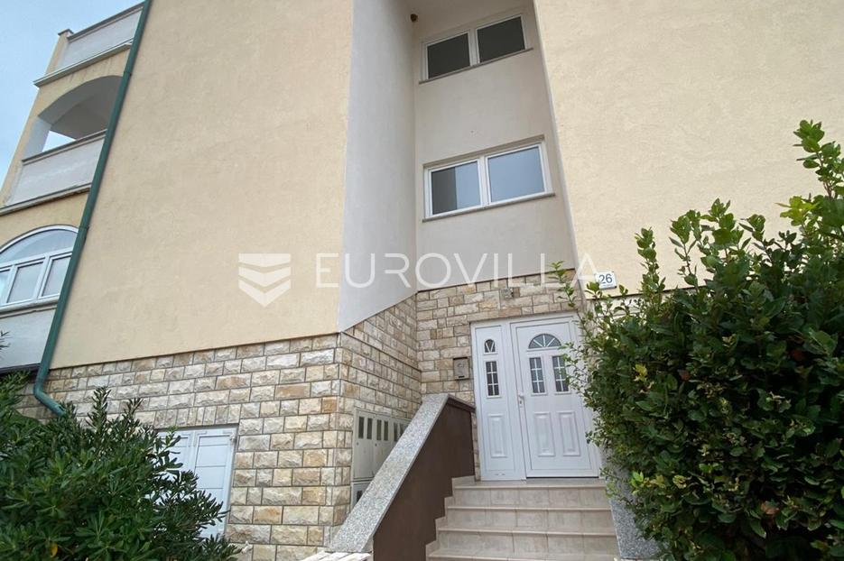 Apartmán Na prodej -  Novalja
