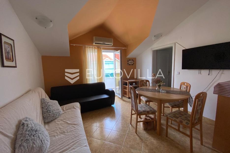 Apartmán Na prodej -  Novalja