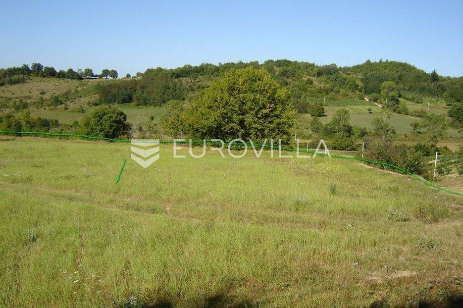 Zemljište Na prodaju -  Karojba