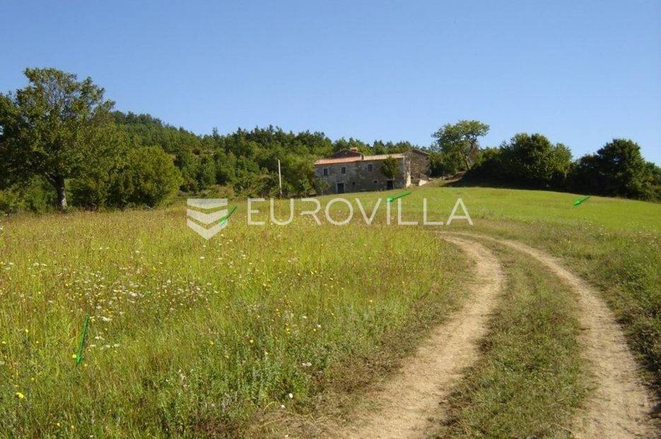 Parcela Naprodaj - Istarska Karojba