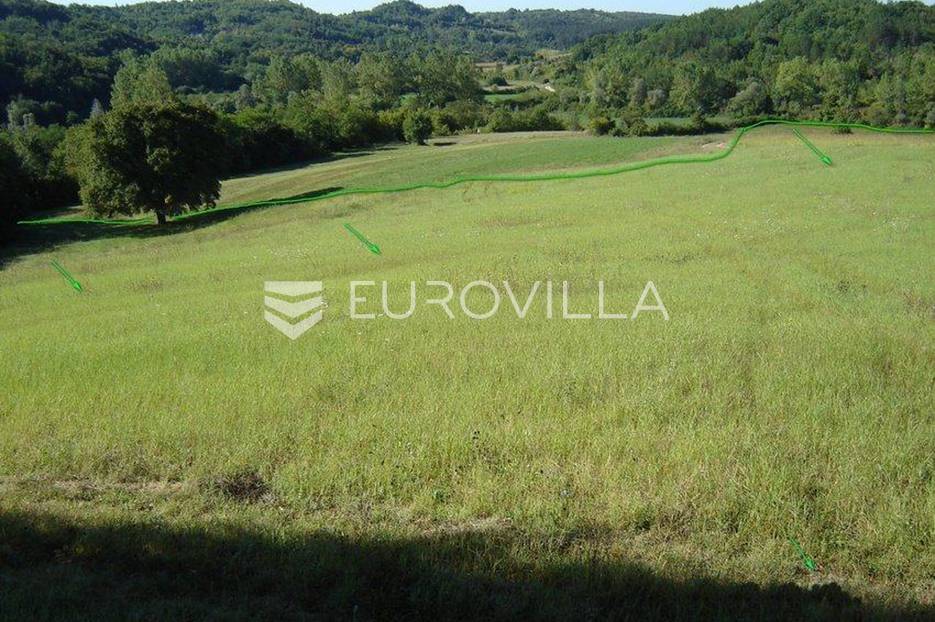 Zemljište Na prodaju -  Karojba