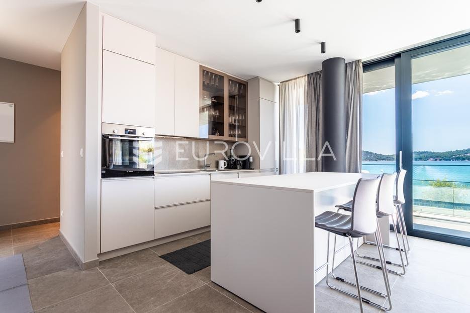 House For sale - Šibensko-kninska Tisno