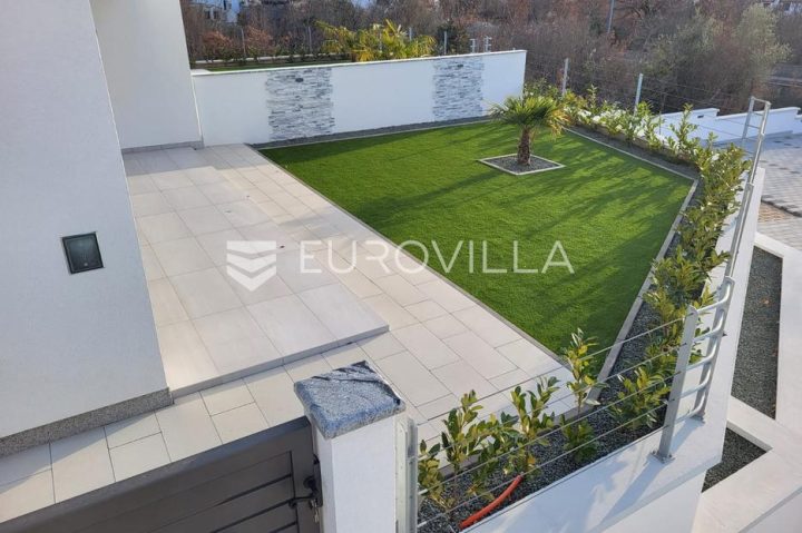 Appartamento In vendita - Primorsko-goranska Malinska-dubašnica - foto 2/10