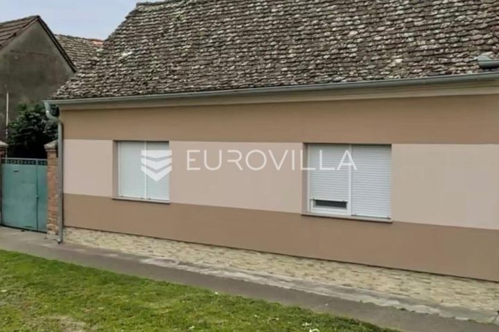 Dom na predaj 100 m² – Retkovci