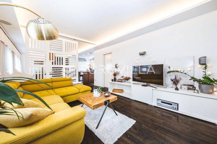 Stan na prodaju 117 m² – Vrapče