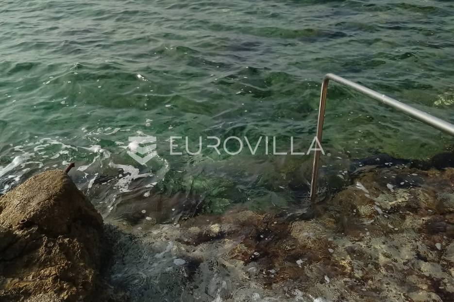 Kuća Na prodaju -  Mali Lošinj