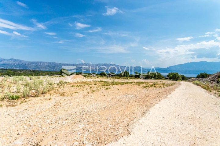 Działka na sprzedaż 10343 m² – Pučišća