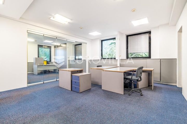 Commerciale Da affittare - Grad Zagreb Donji Grad - foto 2/4