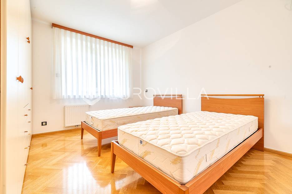 Kuća Na prodaju -  Podsused - Vrapče
