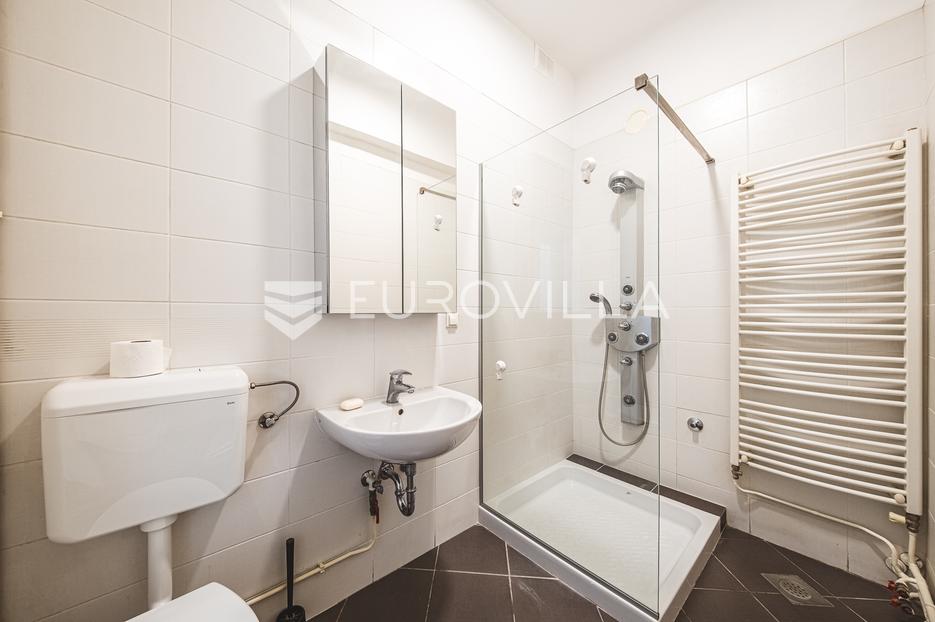 Apartmán Na predaj -  Črnomerec