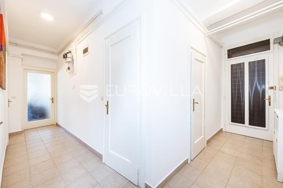 Apartmán Na predaj -  Črnomerec