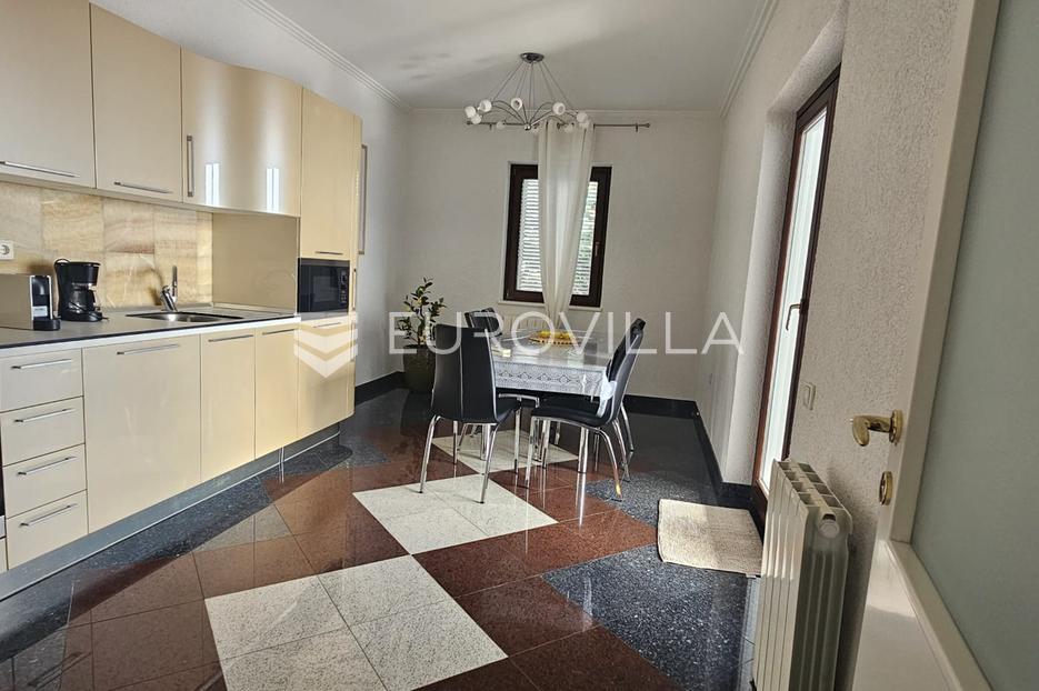 Apartmán Na prodej -  Opatija - Okolica